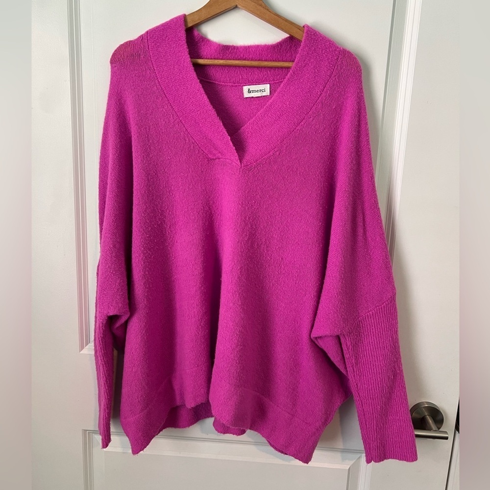 💌 &merci V-NECK PULLOVER SWEATER, ELECTRIC ORCHID - Picture 4 of 6